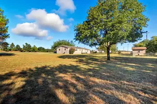 413 Charnel St, Clyde, TX 79510 - Photo 30