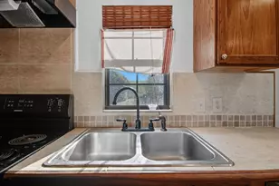 413 Charnel St, Clyde, TX 79510 - Photo 12