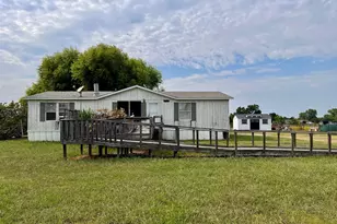 1665 Smith Cir, Combine, TX 75159 - Photo 2