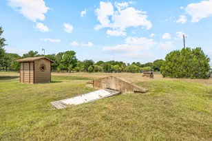 15061 Hwy 6, Iredell, TX 76649 - Photo 36