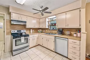 15061 Hwy 6, Iredell, TX 76649 - Photo 10