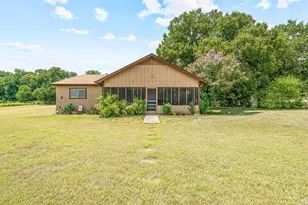 15061 Hwy 6, Iredell, TX 76649 - Photo 2
