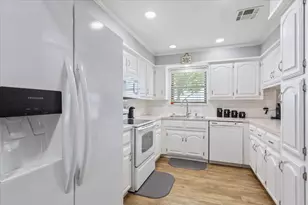 210 S Jena St, Riesel, TX 76682 - Photo 14