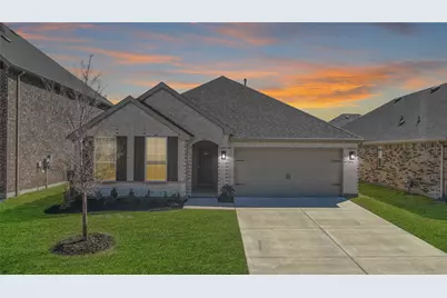 3954 Brangus Drive, McKinney, TX 75071 - Photo 4