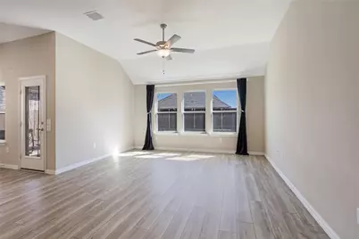 3954 Brangus Drive, McKinney, TX 75071 - Photo 6