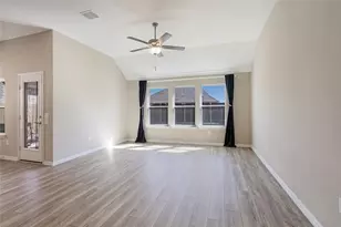 3954 Brangus Dr, McKinney, TX 75071 - Photo 6