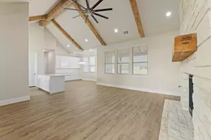 8513 Wild Colt Dr, Godley, TX 76044 - Photo 4