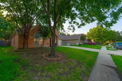 516 Arcadia Drive, Keller, TX 76248 - Photo 2