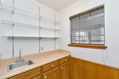 9228 Claudia Drive, Fort Worth, TX 76134 - Photo 10