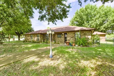 9228 Claudia Drive, Fort Worth, TX 76134 - Photo 4