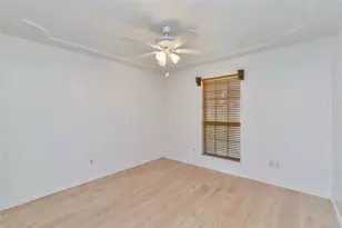 9228 Claudia Dr, Fort Worth, TX 76134 - Photo 22