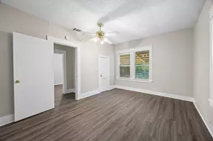 705 Madison St, Cleburne, TX 76033 - Photo 20