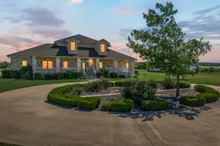 664 Fm 182, Clifton, TX 76634 - Photo 2