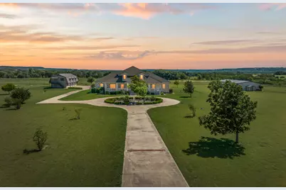 664 Fm 182, Clifton, TX 76634 - Photo 2