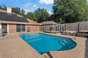 416 Meadow Mountain Dr, Waco, TX 76712 - Photo 6