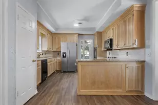 416 Meadow Mountain Dr, Waco, TX 76712 - Photo 12