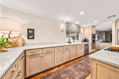 5200 Lockwood Drive, Waco, TX 76710 - Photo 16