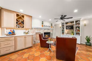 5200 Lockwood Dr, Waco, TX 76710 - Photo 10