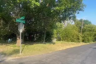 8902 San Leandro Dr, Dallas, TX 75218 - Photo 6