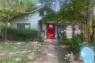 8902 San Leandro Dr, Dallas, TX 75218 - Photo 2