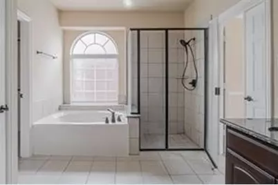 12449 Glademeadow Drive, Frisco, TX 75035 - Photo 8