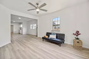 311 S Waverly Dr, Dallas, TX 75208 - Photo 4