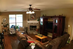 173 W Ranch Ln, Weatherford, TX 76088 - Photo 8