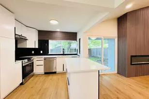 21 Grant Cir, Richardson, TX 75081 - Photo 1