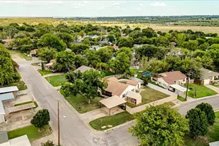 2100 SE 19th St, Mineral Wells, TX 76067 - Photo 34