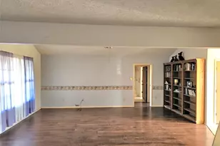 810 Cody Rd, Ennis, TX 75119 - Photo 14