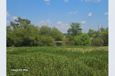 810 Cody Road, Ennis, TX 75119 - Photo 4