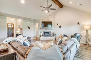 3004 Deer Ct, Weatherford, TX 76085 - Photo 10