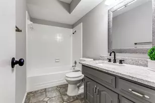 1802 Auburn Dr, Richardson, TX 75081 - Photo 10