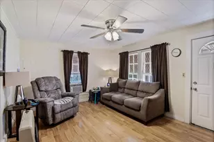 515 E 15th St, Bonham, TX 75418 - Photo 6