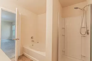 8405 Shining Waters Ln, Arlington, TX 76002 - Photo 20