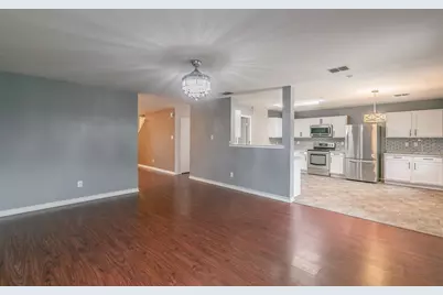 8405 Shining Waters Lane, Arlington, TX 76002 - Photo 10