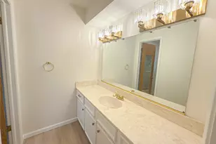 1310 Bow Creek Dr, Duncanville, TX 75116 - Photo 22