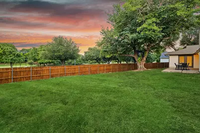 3206 Cortez Court W, Irving, TX 75062 - Photo 8