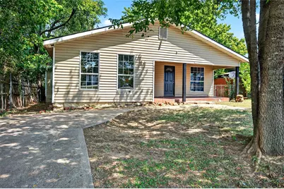 205 Bond Street, Denison, TX 75020 - Photo 2