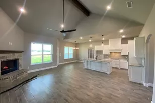 2001 Donna Ct, Reno, TX 76020 - Photo 6