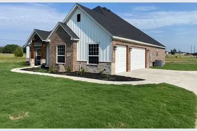 2001 Donna Court, Reno, TX 76020 - Photo 2