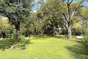 2815 Fm 3092, Gainesville, TX 76240 - Photo 20