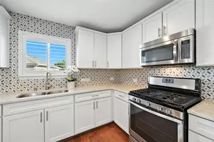 2306 Feathering Dr, Frisco, TX 75036 - Photo 4