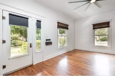 300 E University Avenue, Waxahachie, TX 75165 - Photo 14