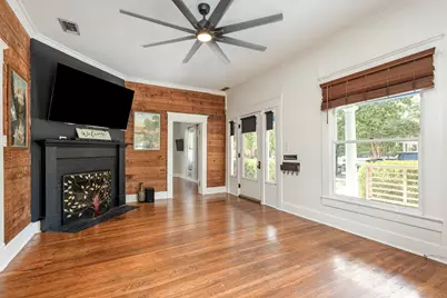 300 E University Avenue, Waxahachie, TX 75165 - Photo 4