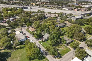 815 Viola St, Dallas, TX 75203 - Photo 4