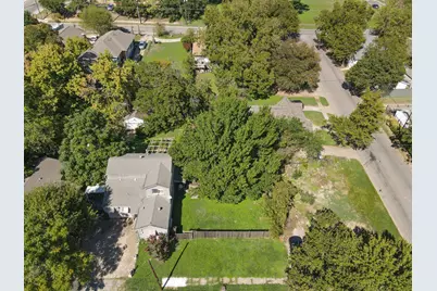 815 Viola Street, Dallas, TX 75203 - Photo 2