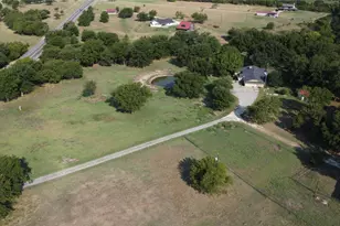 2815 Fm 3092, Gainesville, TX 76240 - Photo 22