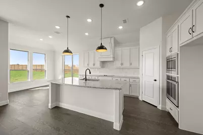 113 Grey Wolf Court, Godley, TX 76044 - Photo 6