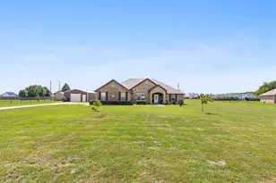3815 Tower Circle, Nevada, TX 75173 - Photo 1